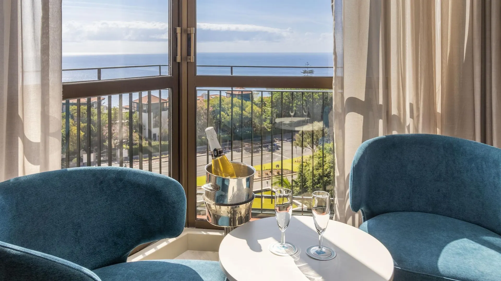 Enotel Magnolia (Adults Only) Фуншал 4*,  Португалия
